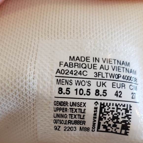 Converse CTAS Lugged 2.0 Hi Platform Barely Rose Sneakers - Picture 7 of 8